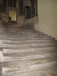 T06 Wells Staircase 